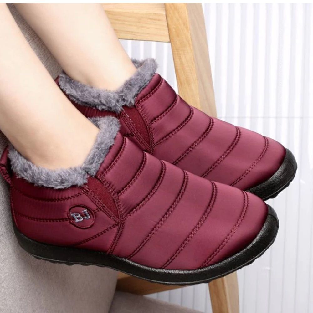 BJ Burgundy Quilted Faux Fur Lined Soft Sole Flat Ankle Slipper Shoes